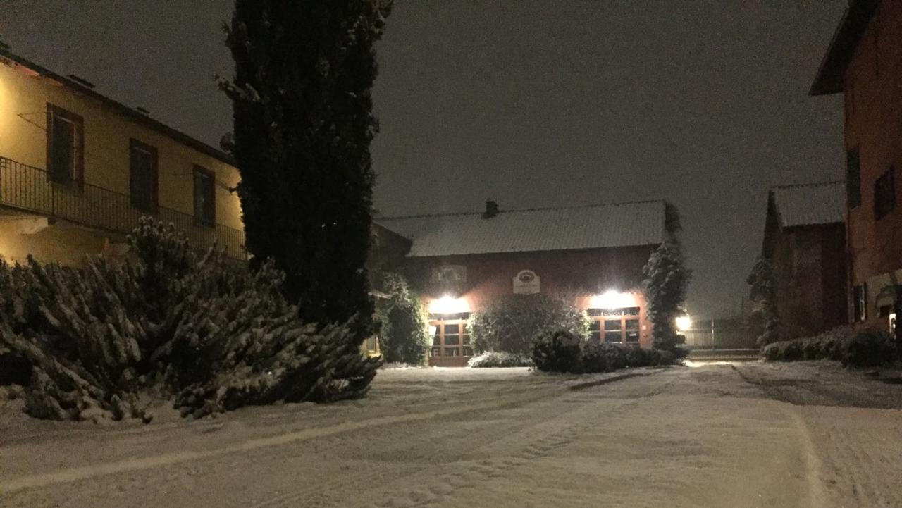 Agriturismo Cascina Maiocca Mediglia Buitenkant foto